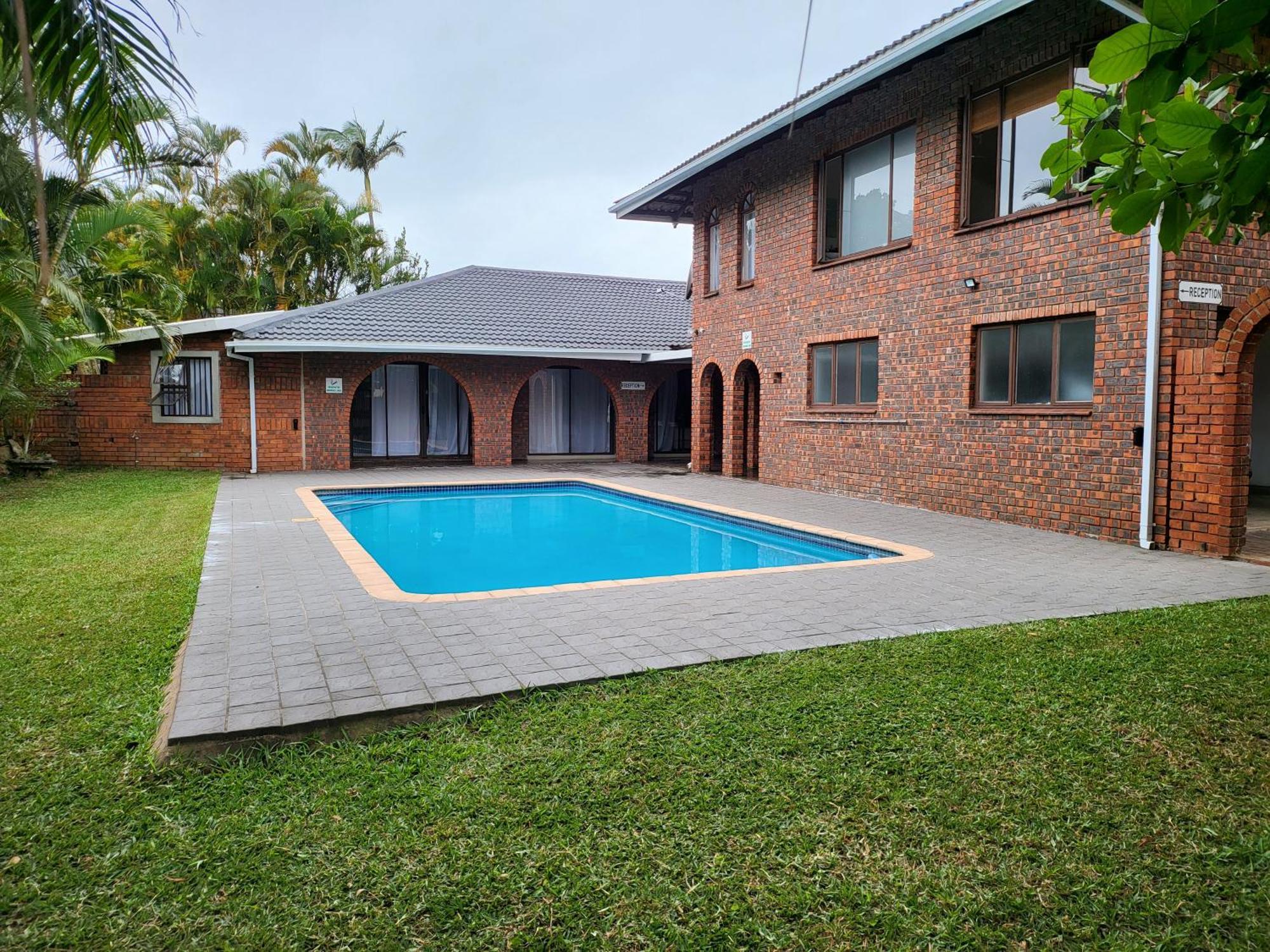 ריצ'רדס ביי Emangunini Guest House מראה חיצוני תמונה