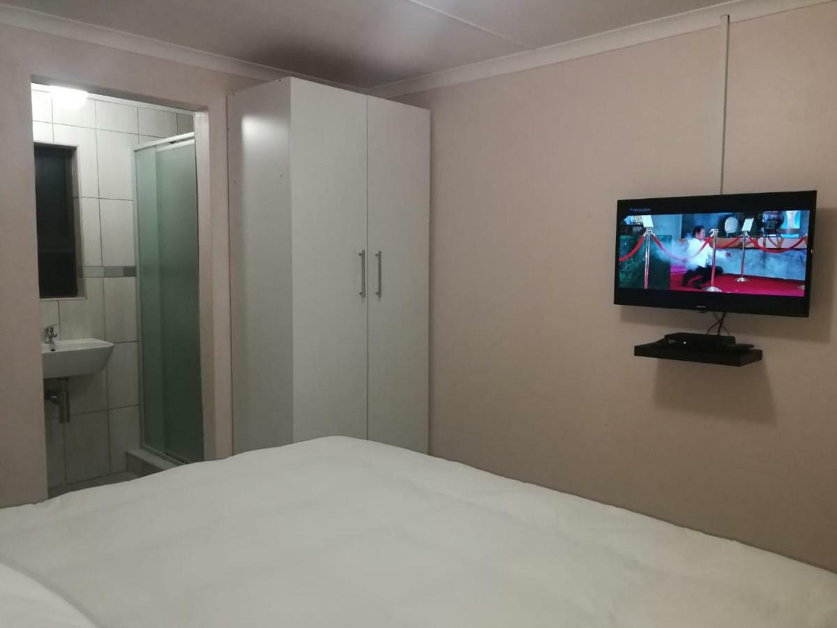 ריצ'רדס ביי Emangunini Guest House מראה חיצוני תמונה