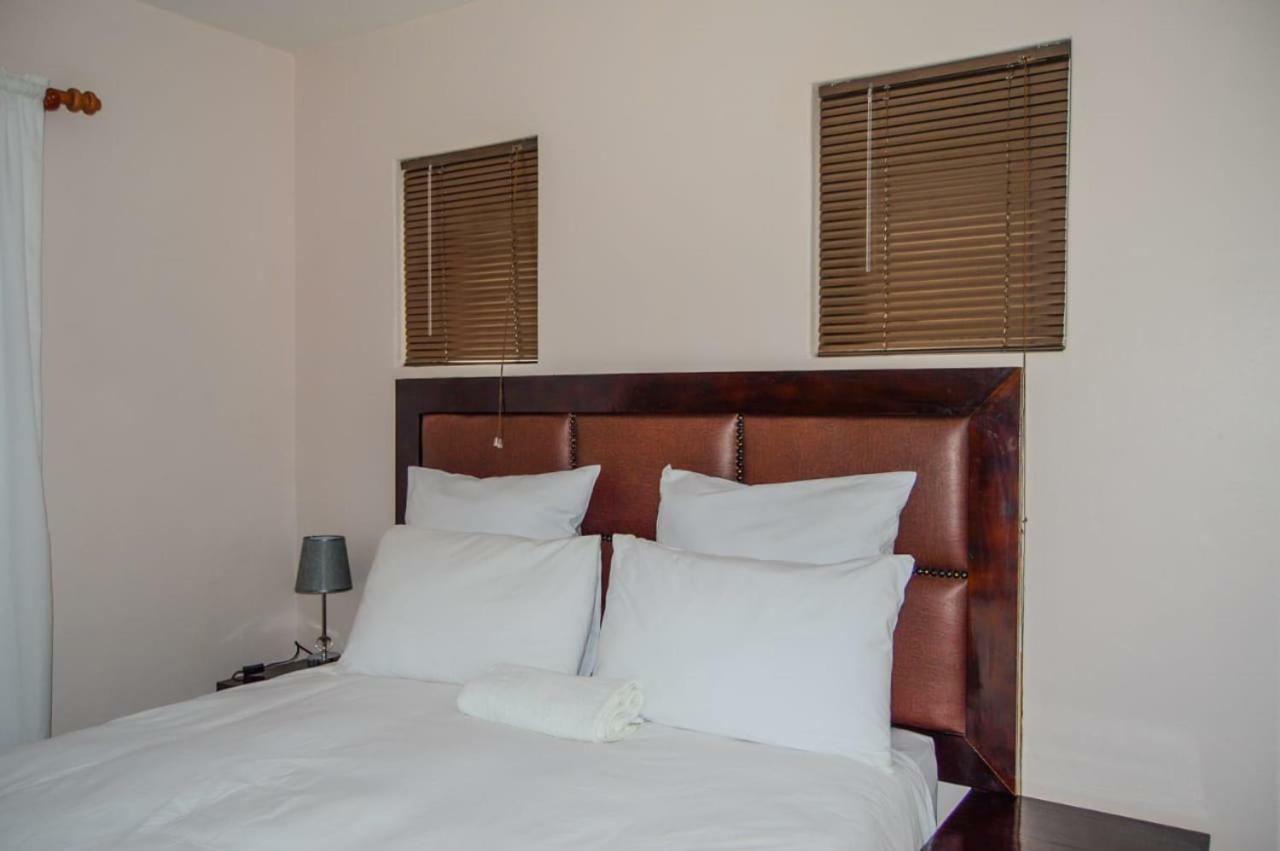 ריצ'רדס ביי Emangunini Guest House מראה חיצוני תמונה