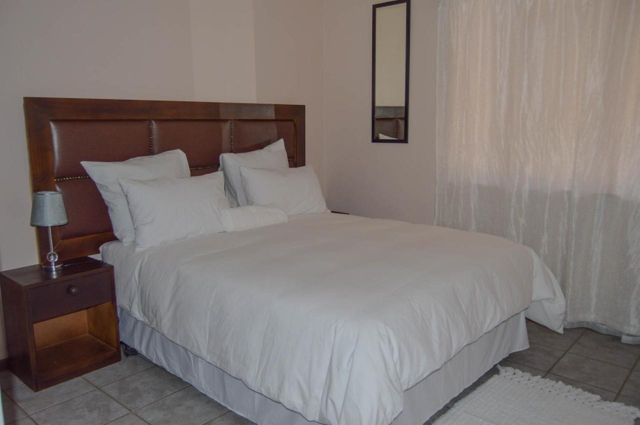 ריצ'רדס ביי Emangunini Guest House מראה חיצוני תמונה
